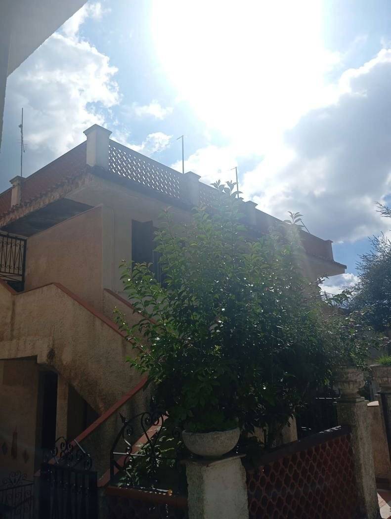 casa indipendente in vendita a Vallinfreda