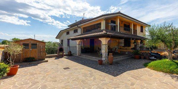 appartamento in vendita a Valmontone