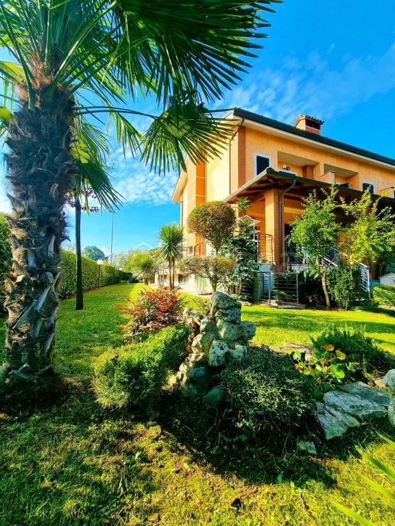 casa indipendente in vendita a Valmontone