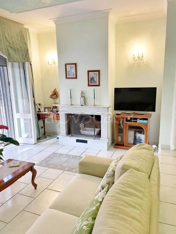 casa indipendente in vendita a Valmontone
