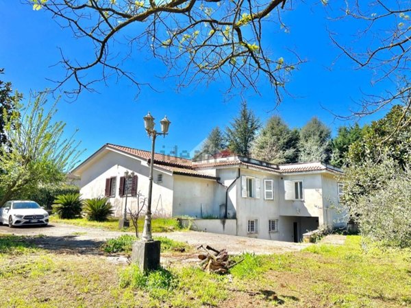 casa indipendente in vendita a Valmontone