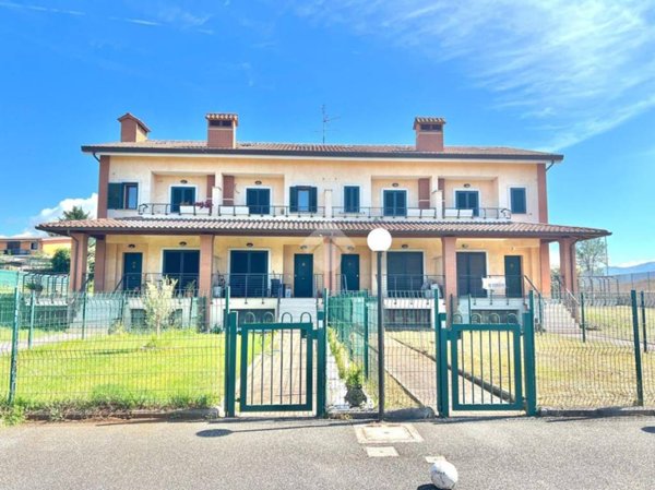 casa indipendente in vendita a Valmontone