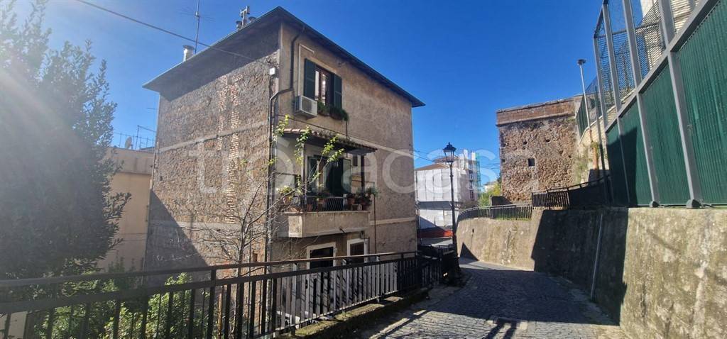 appartamento in vendita a Valmontone
