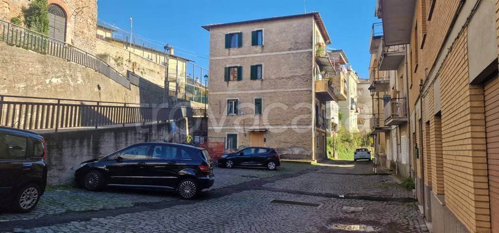 appartamento in vendita a Valmontone