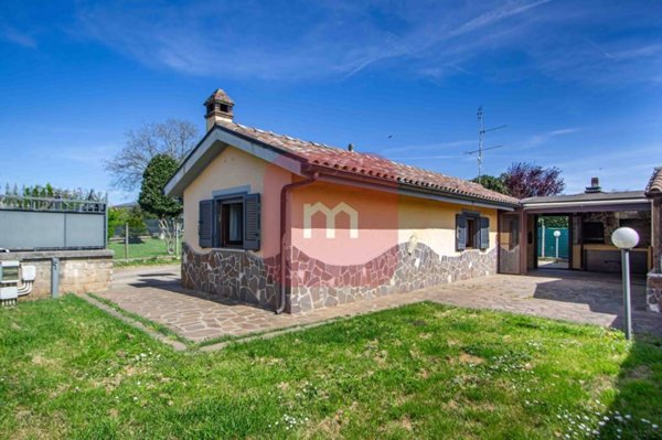 casa indipendente in vendita a Valmontone