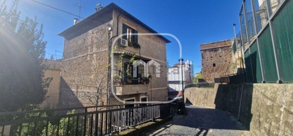 appartamento in vendita a Valmontone