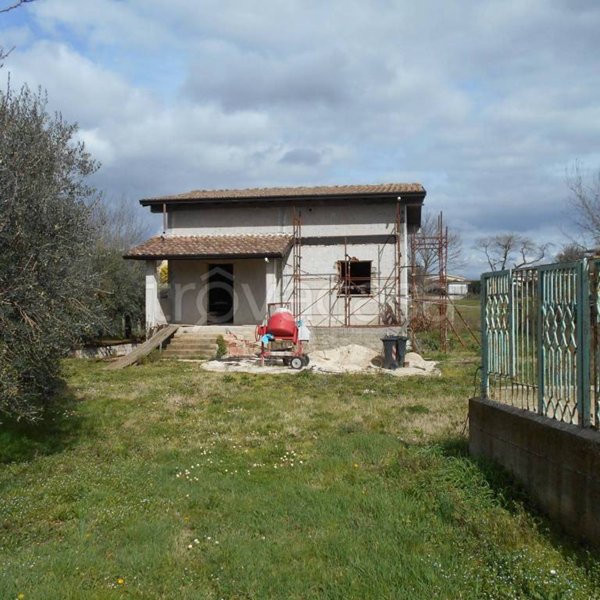 casa indipendente in vendita a Valmontone