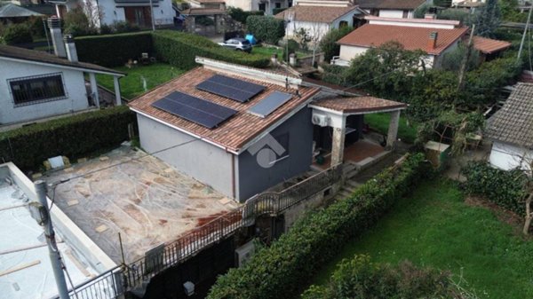 casa indipendente in vendita a Valmontone