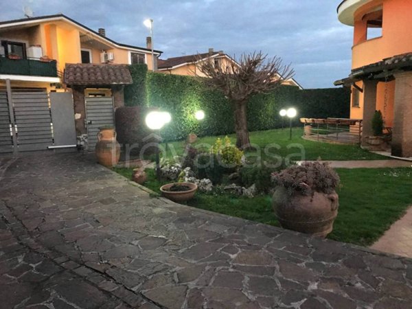 casa indipendente in vendita a Valmontone