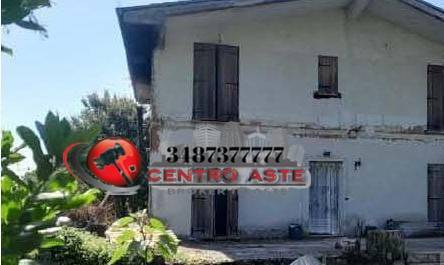 casa indipendente in vendita a Valmontone