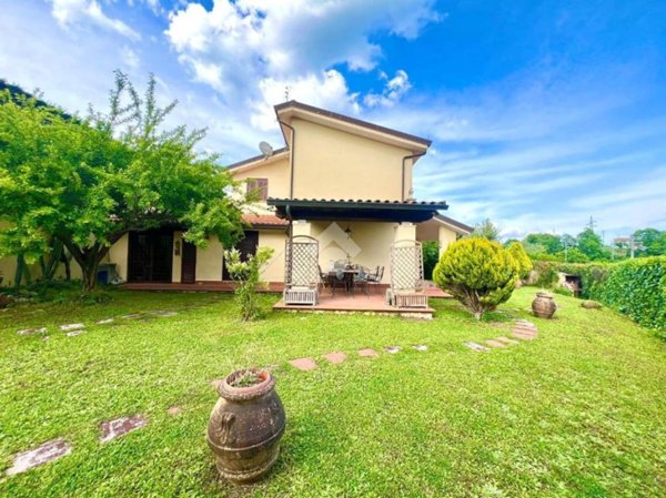 casa indipendente in vendita a Valmontone