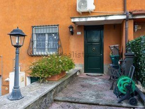 casa indipendente in vendita a Valmontone