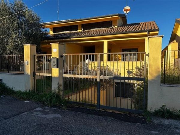 quadrivano in vendita a Valmontone