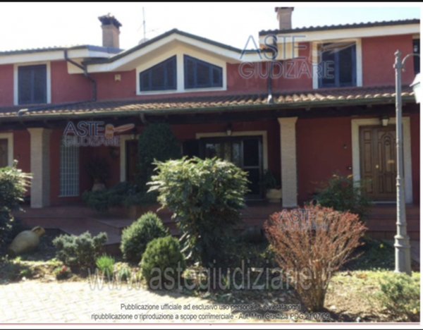 casa indipendente in vendita a Valmontone