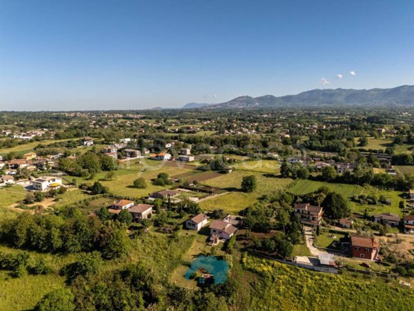 casa indipendente in vendita a Valmontone