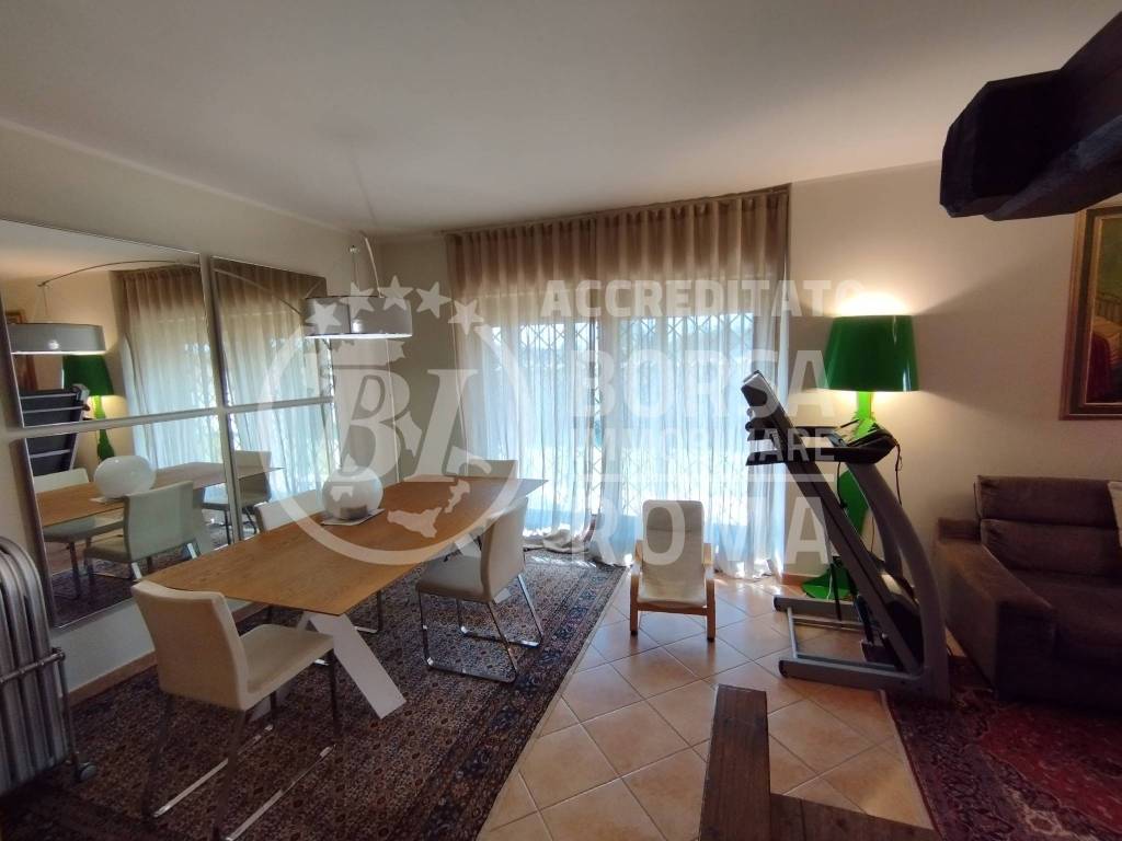 casa indipendente in vendita a Valmontone