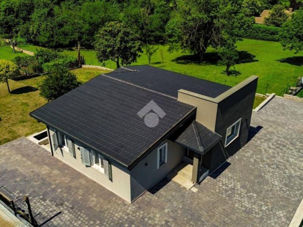 casa indipendente in vendita a Valmontone