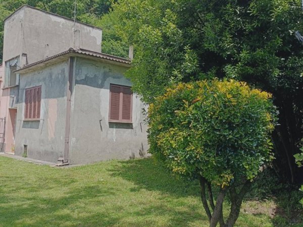 casa indipendente in vendita a Valmontone