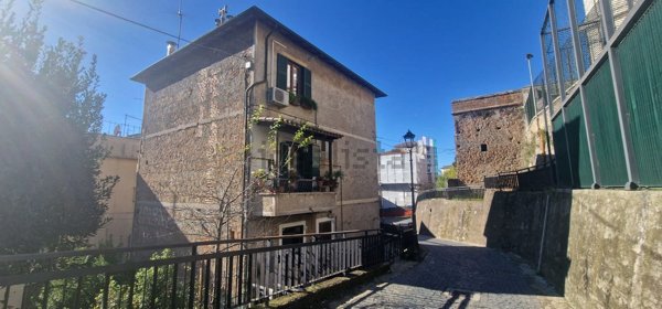 appartamento in vendita a Valmontone