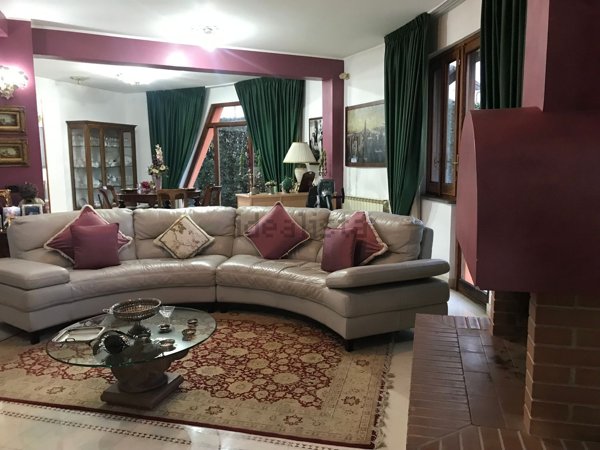 casa indipendente in vendita a Valmontone