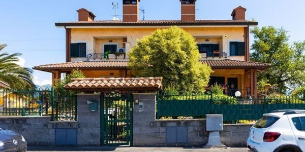 casa indipendente in vendita a Valmontone