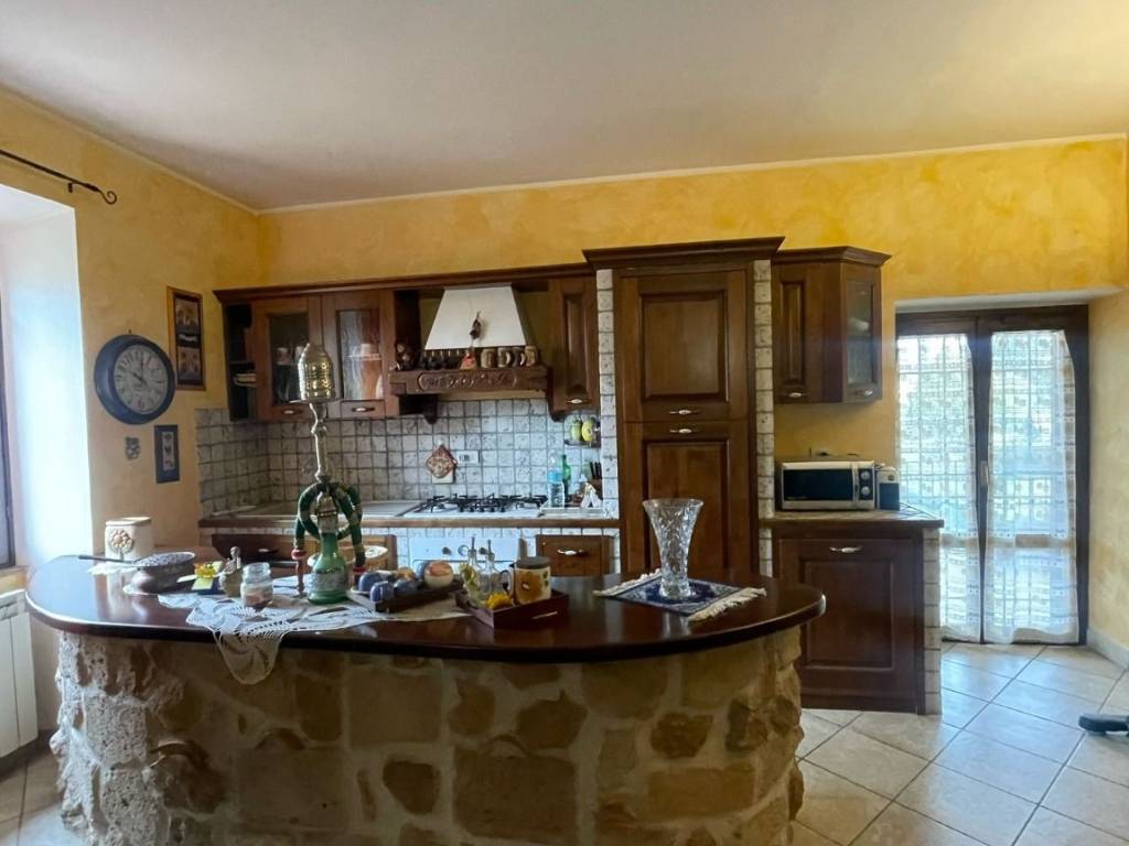 appartamento in vendita a Valmontone