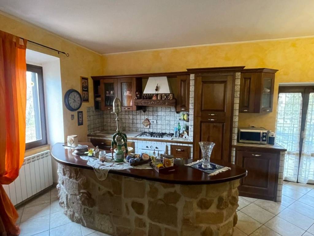 appartamento in vendita a Valmontone