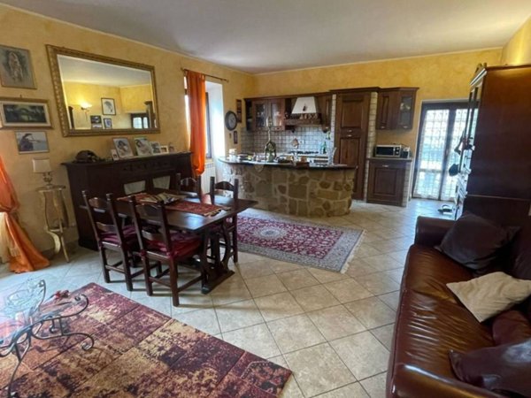 appartamento in vendita a Valmontone