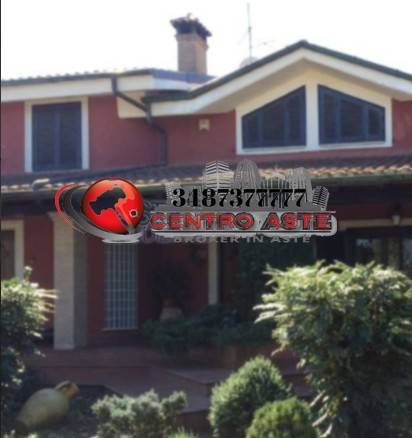 casa indipendente in vendita a Valmontone