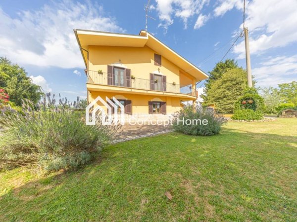 casa indipendente in vendita a Valmontone