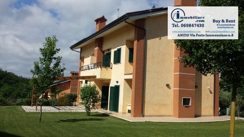 casa indipendente in vendita a Valmontone