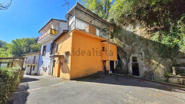 casa indipendente in vendita a Valmontone