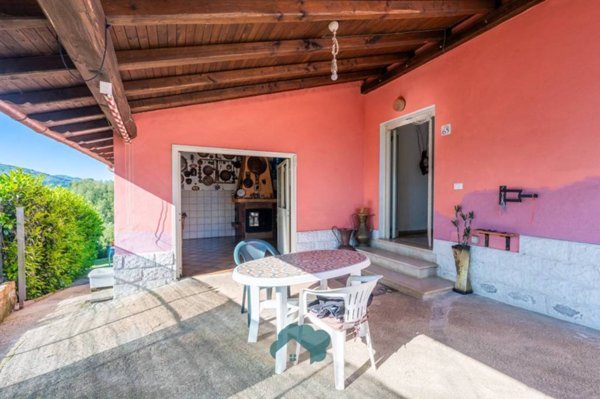 casa indipendente in vendita a Valmontone