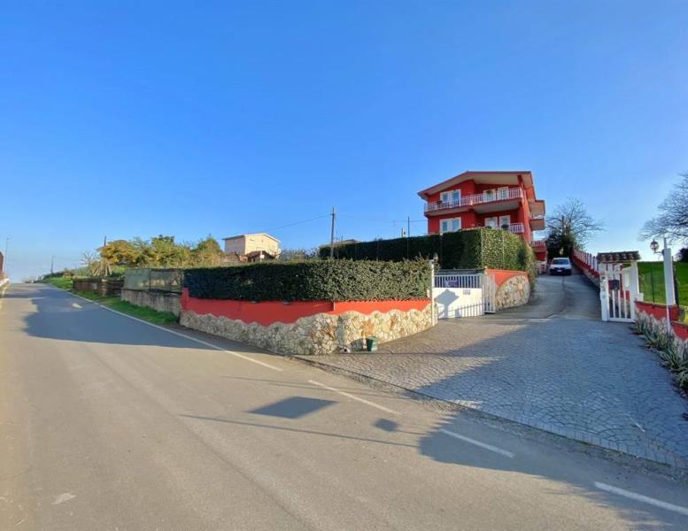 casa indipendente in vendita a Valmontone