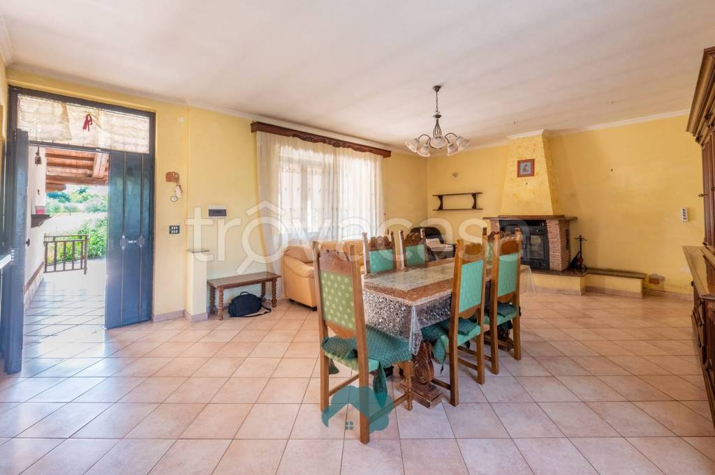 casa indipendente in vendita a Valmontone