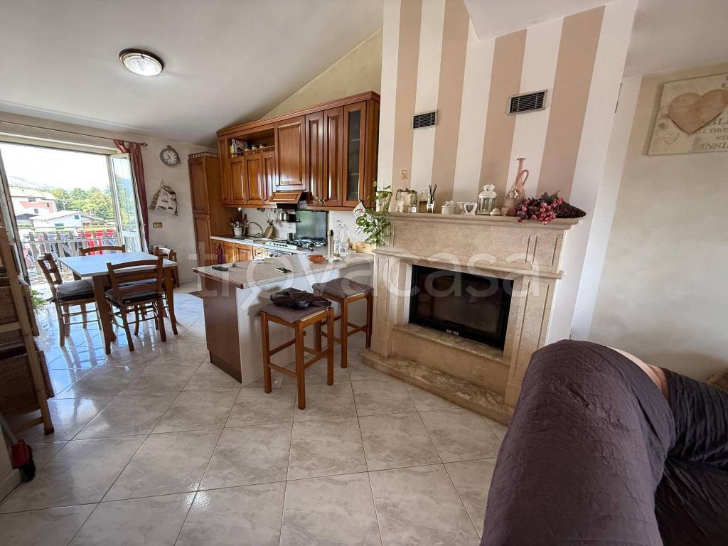 appartamento in vendita a Valmontone