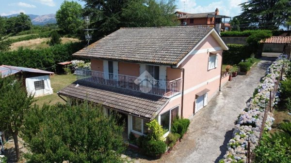 casa indipendente in vendita a Valmontone