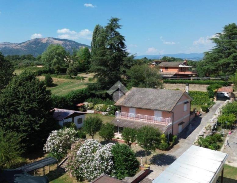 casa indipendente in vendita a Valmontone