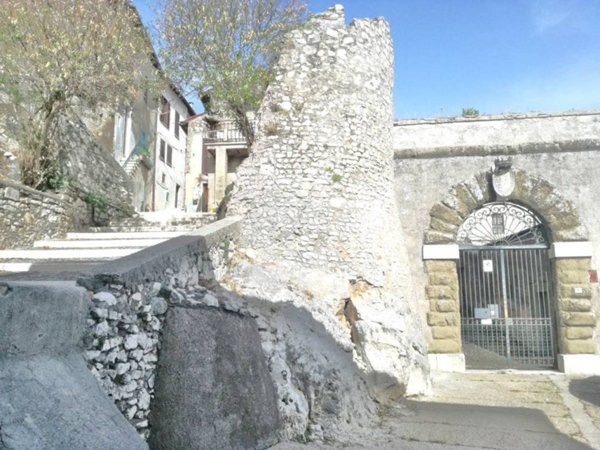 appartamento in vendita a Valmontone