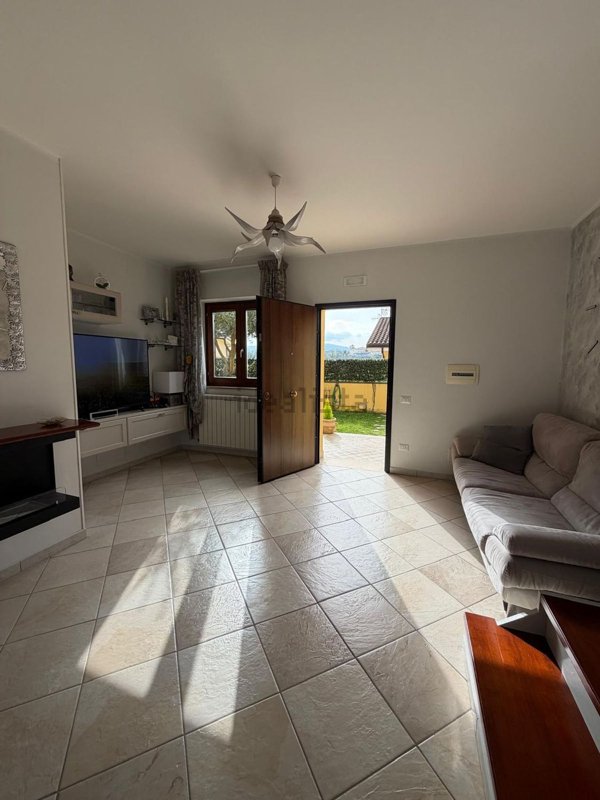 appartamento in vendita a Valmontone