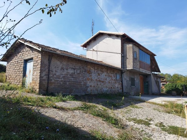 casa indipendente in vendita a Valmontone