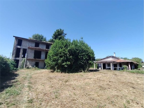 casa indipendente in vendita a Valmontone