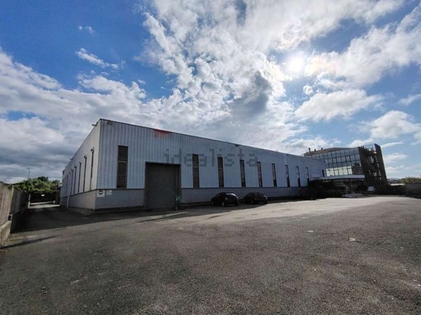 capannone in vendita a Valmontone