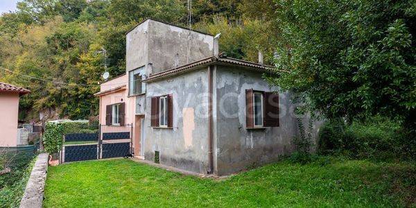 casa indipendente in vendita a Valmontone