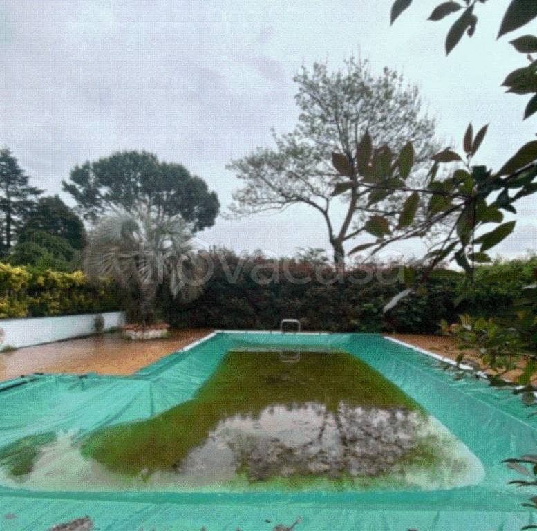 casa indipendente in vendita a Valmontone