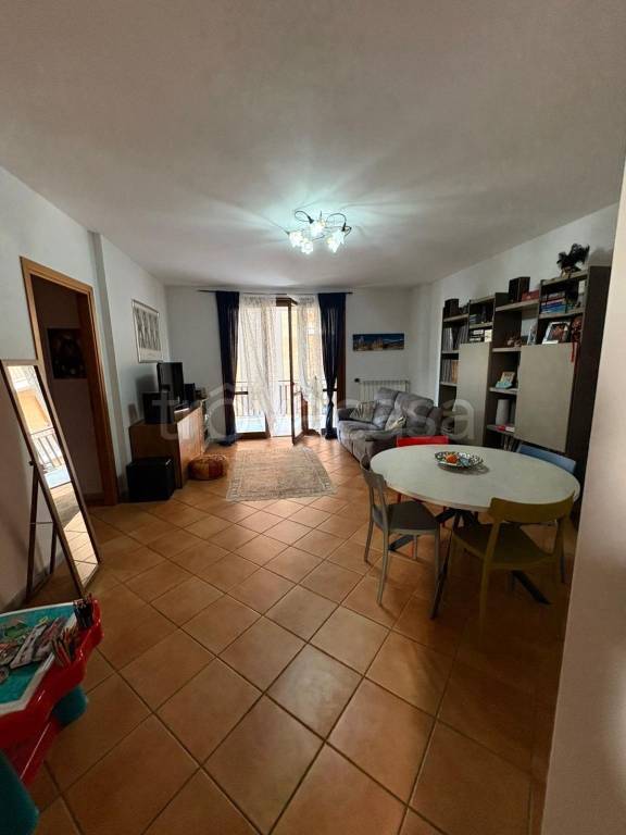 appartamento in vendita a Valmontone