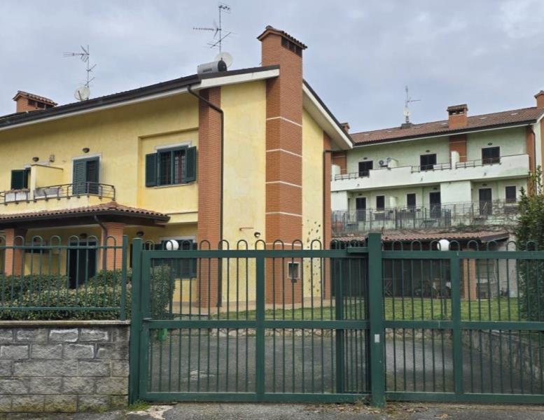 casa indipendente in vendita a Valmontone