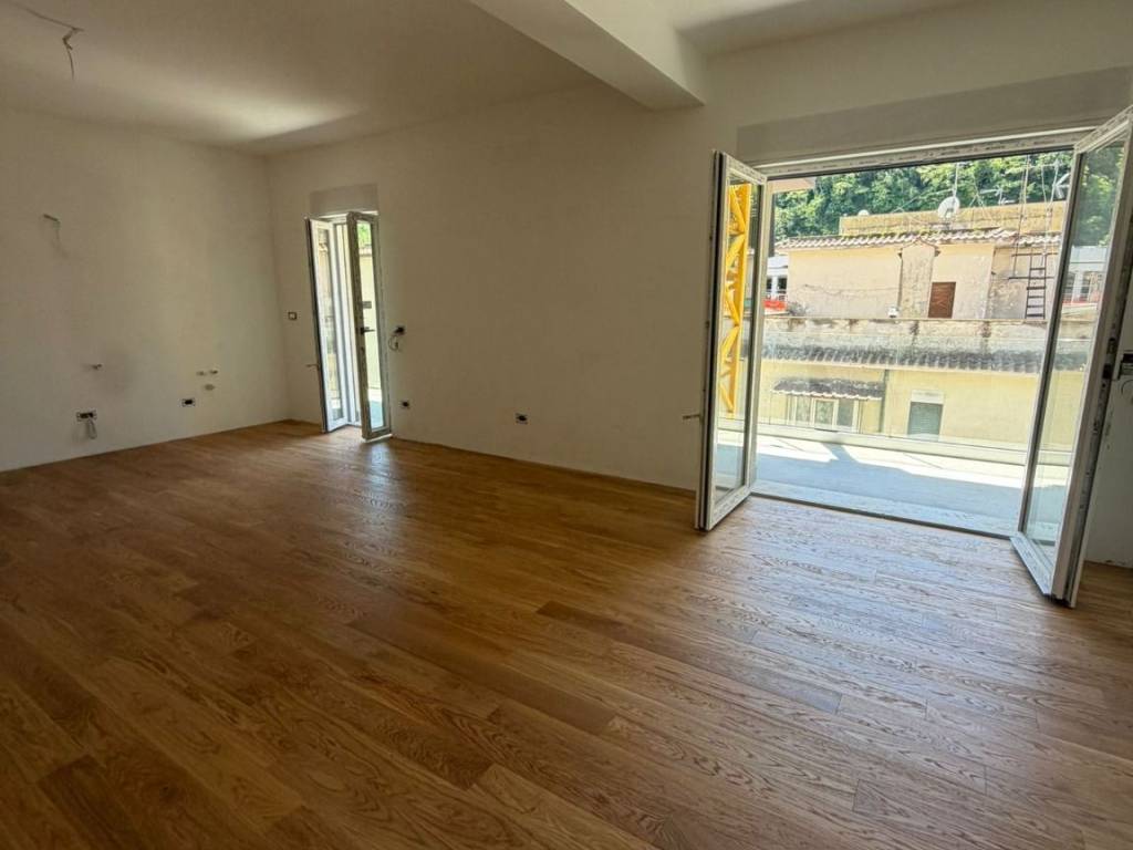 appartamento in vendita a Valmontone