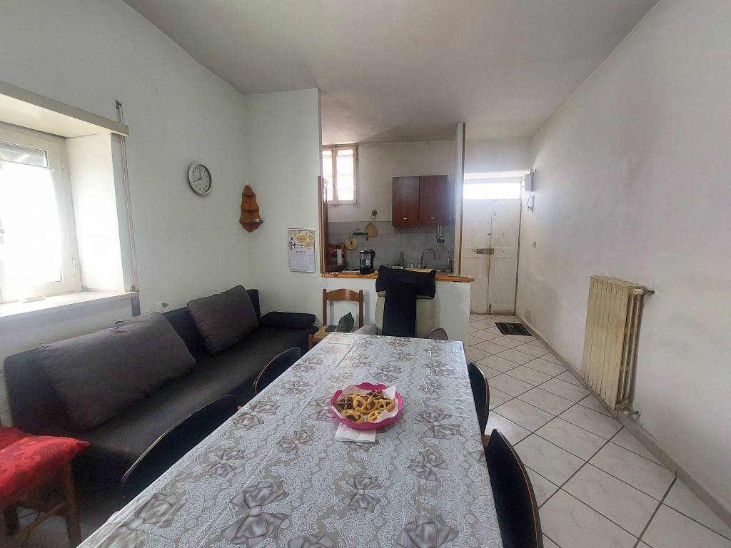 appartamento in vendita a Valmontone