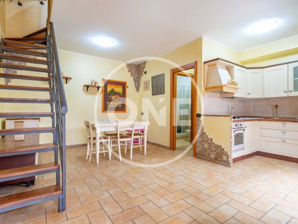 casa indipendente in vendita a Valmontone